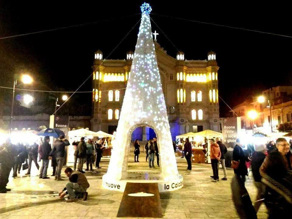 Reggio Central House Low Cost Per 4 Реджо-ди-Калабрия Экстерьер фото