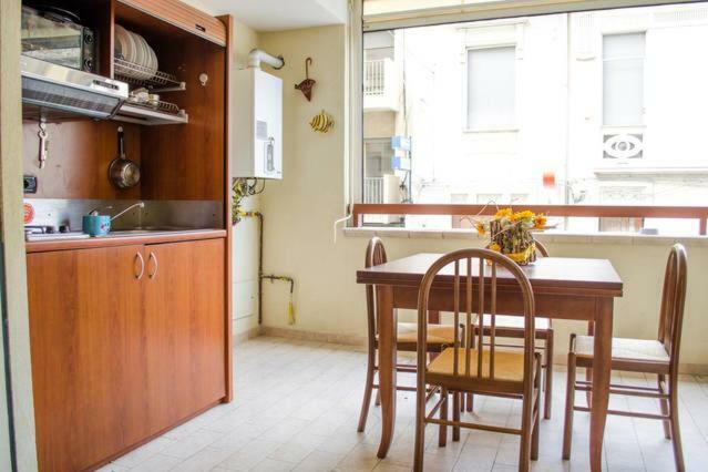 Reggio Central House Low Cost Per 4 Реджо-ди-Калабрия Экстерьер фото